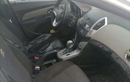 Chevrolet Cruze II, 2013 год, 910 000 рублей, 5 фотография