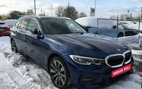 BMW 3 серия, 2019 год, 4 299 000 рублей, 2 фотография