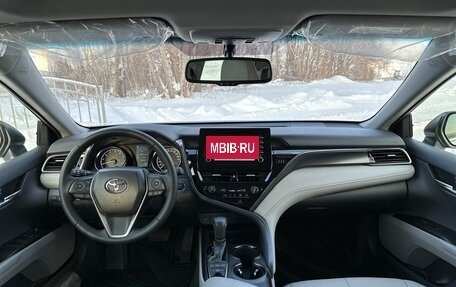 Toyota Camry, 2022 год, 3 650 000 рублей, 18 фотография