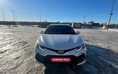 Toyota Camry, 2021 год, 2 950 000 рублей, 1 фотография