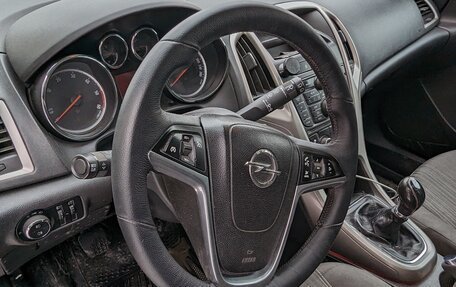 Opel Astra J, 2011 год, 810 000 рублей, 4 фотография