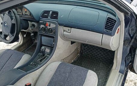Mercedes-Benz CLK-Класс, 1998 год, 350 000 рублей, 15 фотография