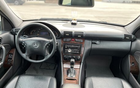 Mercedes-Benz C-Класс, 2002 год, 680 000 рублей, 10 фотография