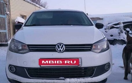 Volkswagen Polo VI (EU Market), 2013 год, 570 000 рублей, 3 фотография