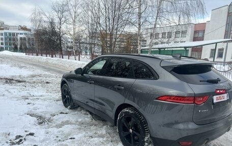 Jaguar F-Pace, 2019 год, 3 000 000 рублей, 4 фотография
