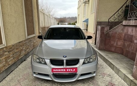 BMW 3 серия, 2007 год, 1 000 000 рублей, 2 фотография