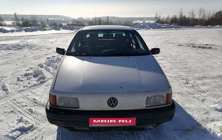 Volkswagen Passat B3, 1988 год, 100 000 рублей, 4 фотография