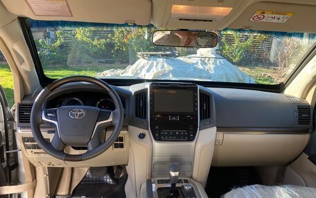 Toyota Land Cruiser 200, 2019 год, 11 960 000 рублей, 3 фотография