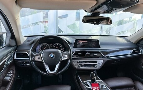 BMW 7 серия, 2016 год, 3 100 000 рублей, 6 фотография