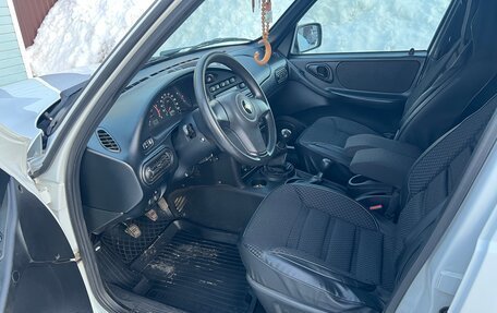 Chevrolet Niva I рестайлинг, 2017 год, 808 000 рублей, 6 фотография