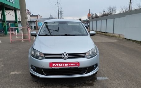 Volkswagen Polo VI (EU Market), 2012 год, 855 000 рублей, 2 фотография