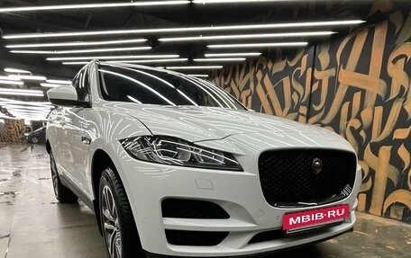 Jaguar F-Pace, 2016 год, 3 800 000 рублей, 2 фотография