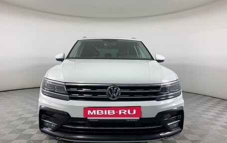 Volkswagen Tiguan II, 2018 год, 3 260 000 рублей, 2 фотография
