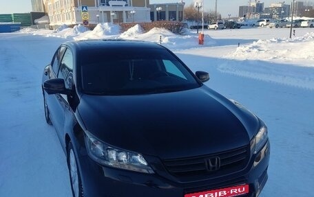 Honda Accord IX рестайлинг, 2013 год, 1 850 000 рублей, 9 фотография