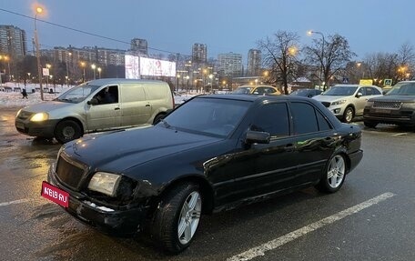 Mercedes-Benz C-Класс, 1994 год, 280 000 рублей, 1 фотография