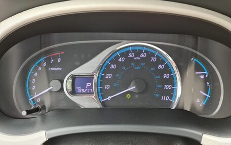 Toyota Sienna III, 2013 год, 2 150 000 рублей, 13 фотография
