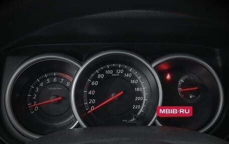 Nissan Tiida, 2013 год, 950 000 рублей, 6 фотография