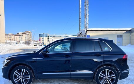 Volkswagen Tiguan II, 2021 год, 4 290 000 рублей, 4 фотография
