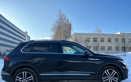 Volkswagen Tiguan II, 2021 год, 4 290 000 рублей, 8 фотография