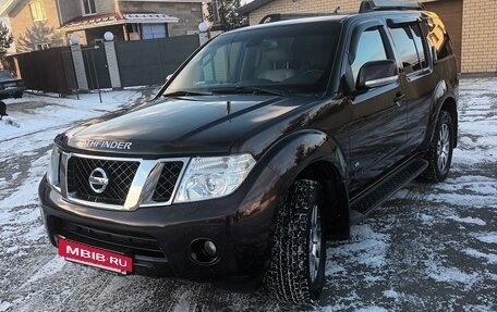 Nissan Pathfinder, 2012 год, 2 370 000 рублей, 2 фотография