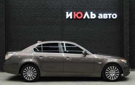 BMW 5 серия, 2006 год, 1 100 000 рублей, 11 фотография