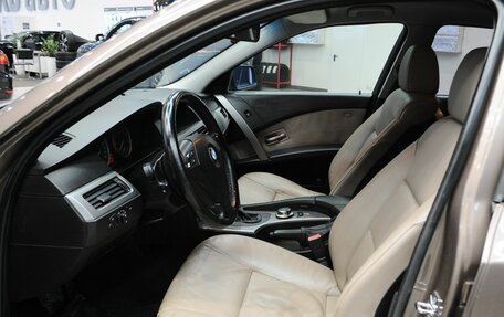 BMW 5 серия, 2006 год, 1 100 000 рублей, 14 фотография