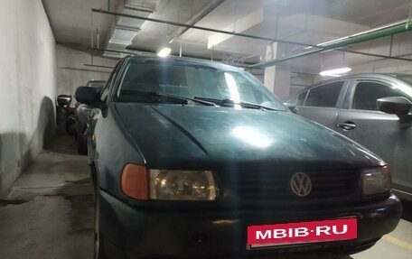 Volkswagen Polo III рестайлинг, 1995 год, 140 000 рублей, 2 фотография