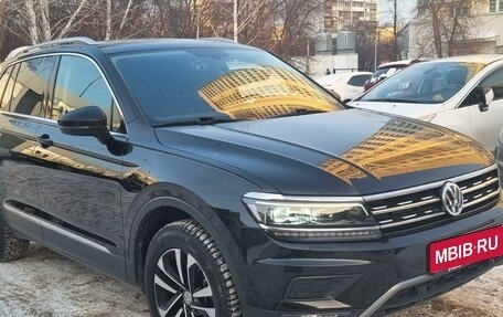 Volkswagen Tiguan II, 2018 год, 3 150 000 рублей, 11 фотография
