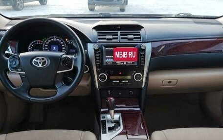 Toyota Camry, 2012 год, 1 835 000 рублей, 13 фотография