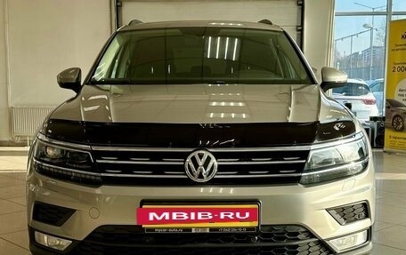 Volkswagen Tiguan II, 2017 год, 2 370 000 рублей, 2 фотография