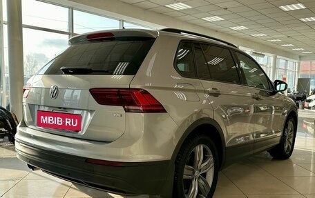 Volkswagen Tiguan II, 2017 год, 2 370 000 рублей, 4 фотография