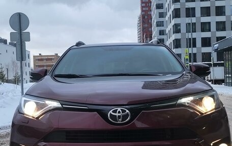 Toyota RAV4, 2017 год, 2 500 000 рублей, 3 фотография