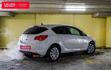 Opel Astra J, 2011 год, 845 637 рублей, 6 фотография