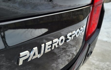 Mitsubishi Pajero Sport III рестайлинг, 2016 год, 3 170 000 рублей, 11 фотография