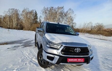 Toyota Hilux VIII, 2022 год, 4 500 000 рублей, 3 фотография