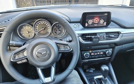 Mazda 6, 2017 год, 2 000 000 рублей, 6 фотография
