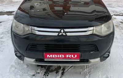 Mitsubishi Outlander III рестайлинг 3, 2014 год, 1 450 000 рублей, 1 фотография