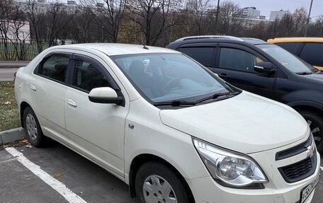 Chevrolet Cobalt II, 2013 год, 865 000 рублей, 2 фотография
