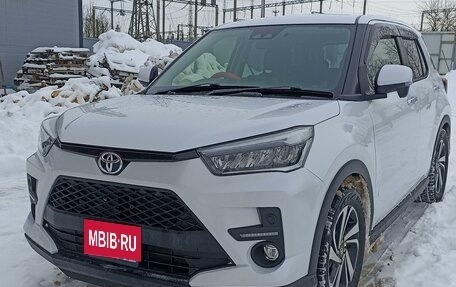 Toyota Raize I, 2020 год, 2 000 000 рублей, 3 фотография
