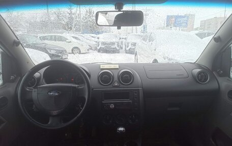 Ford Fiesta, 2003 год, 293 000 рублей, 5 фотография