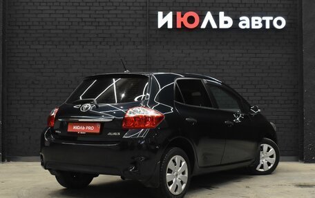Toyota Auris II, 2011 год, 1 180 000 рублей, 9 фотография
