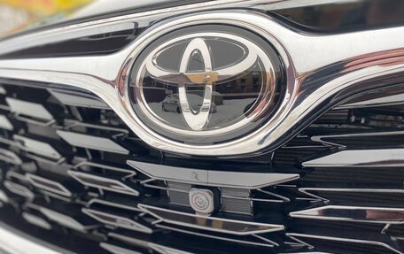 Toyota Highlander, 2023 год, 7 300 000 рублей, 8 фотография