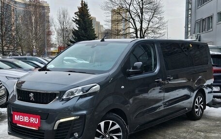 Peugeot Traveller I, 2018 год, 3 499 000 рублей, 3 фотография
