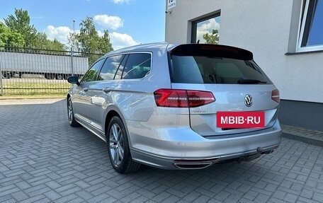Volkswagen Passat B8 рестайлинг, 2019 год, 2 350 000 рублей, 3 фотография