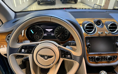 Bentley Bentayga I, 2019 год, 16 900 000 рублей, 9 фотография
