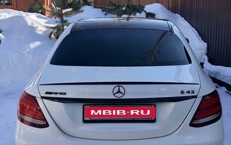 Mercedes-Benz E-Класс AMG, 2017 год, 4 450 000 рублей, 5 фотография