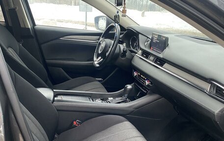 Mazda 6, 2019 год, 2 650 000 рублей, 5 фотография