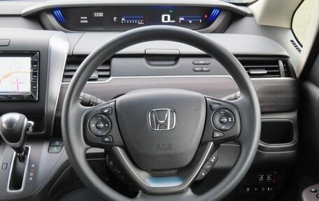Honda Freed II, 2021 год, 1 250 900 рублей, 9 фотография