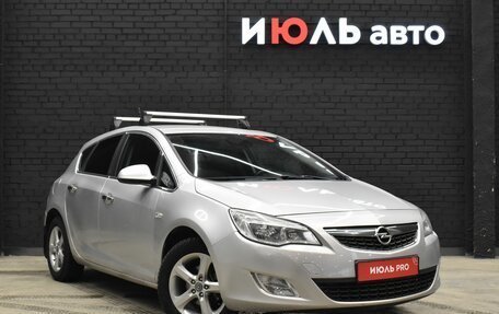 Opel Astra J, 2012 год, 835 000 рублей, 5 фотография