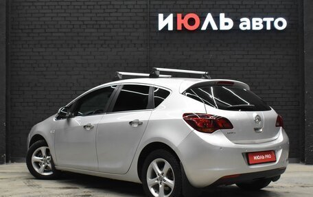 Opel Astra J, 2012 год, 835 000 рублей, 8 фотография